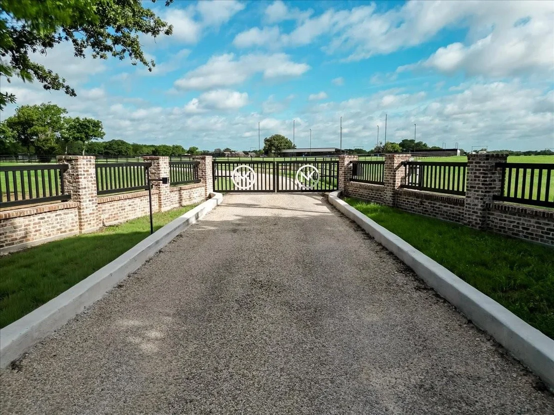 Photo of 1340 Lacy Drive