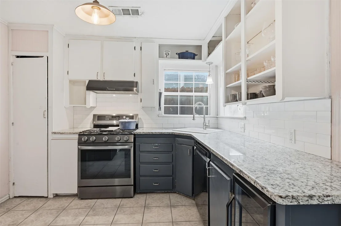 Photo of 2129 Cardinal Lane