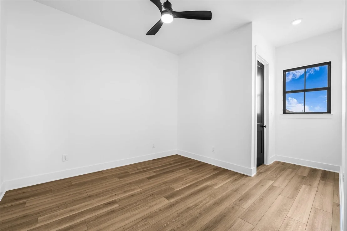 Photo of 611 Willow Moon Ranch