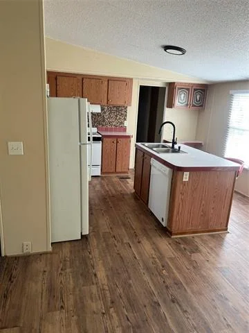 Photo of 3370 Surfside Drive