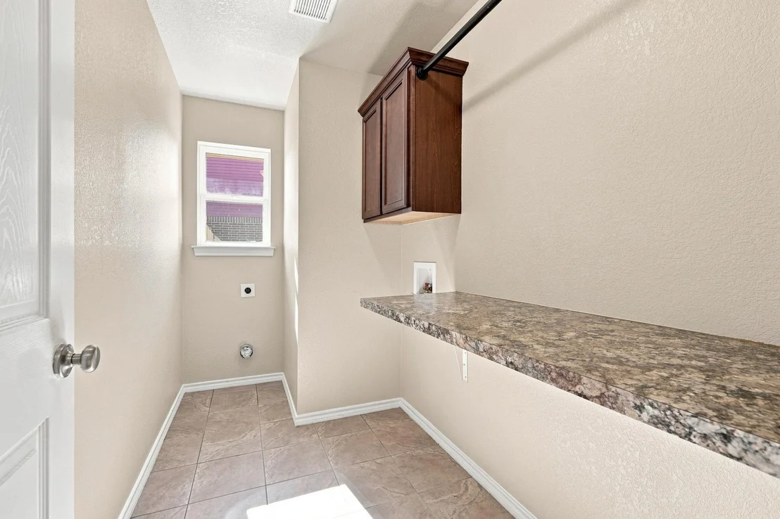 Photo of 1720 Lakeway Drive