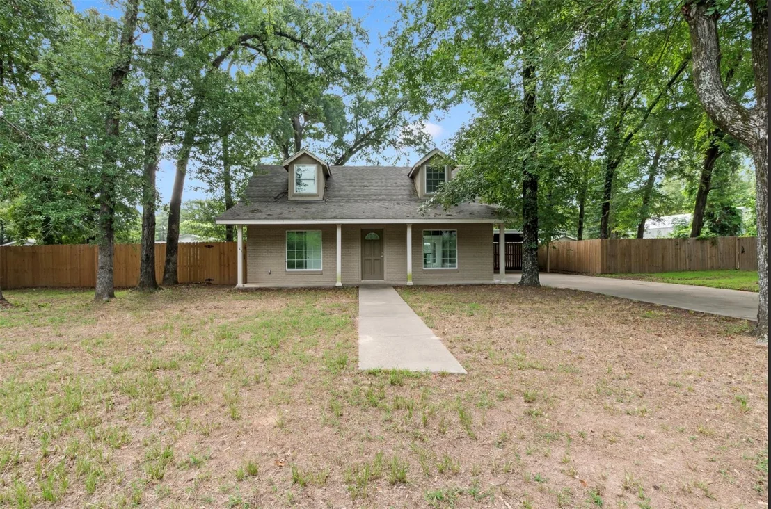 Photo of 921 Bradleys Bend