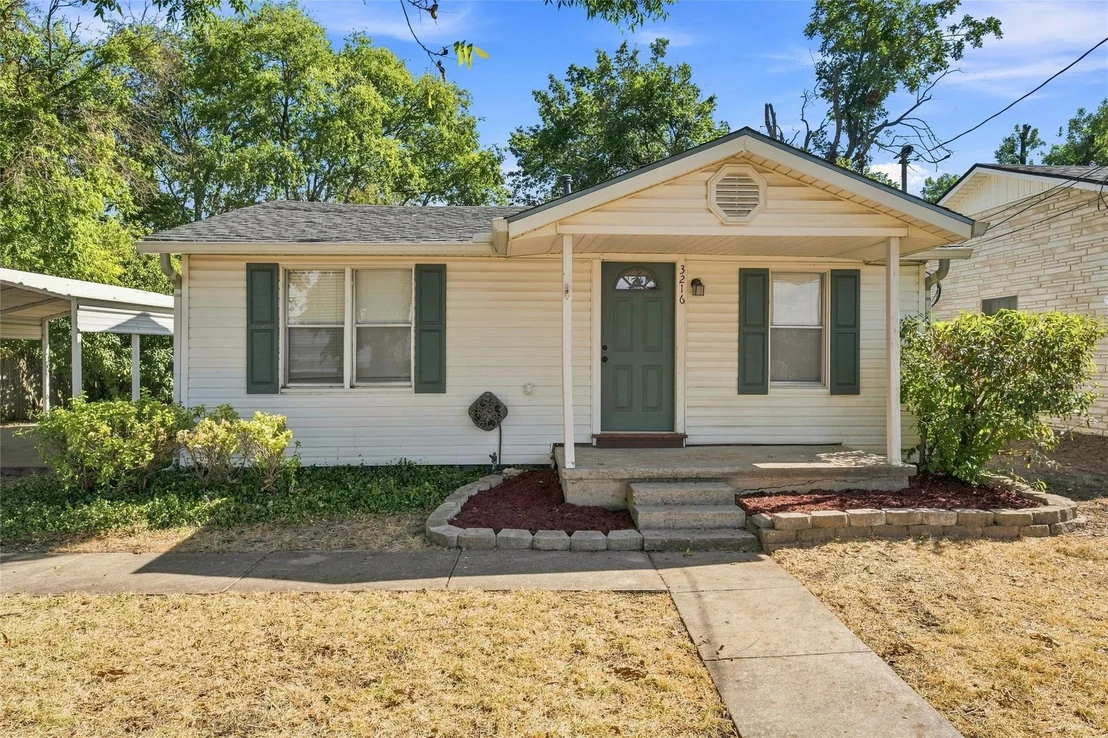 Photo of 3216 Pewitt Drive