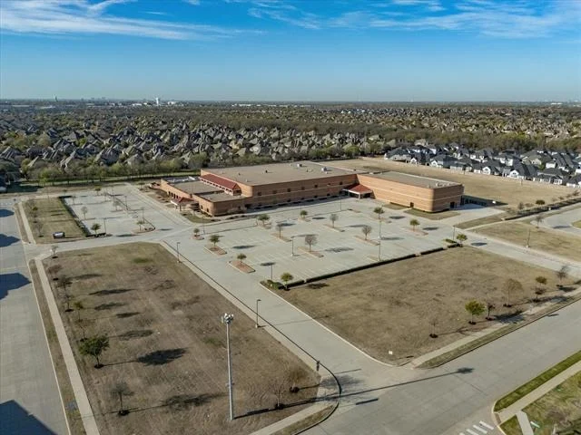 Photo of 900 Panorama Drive