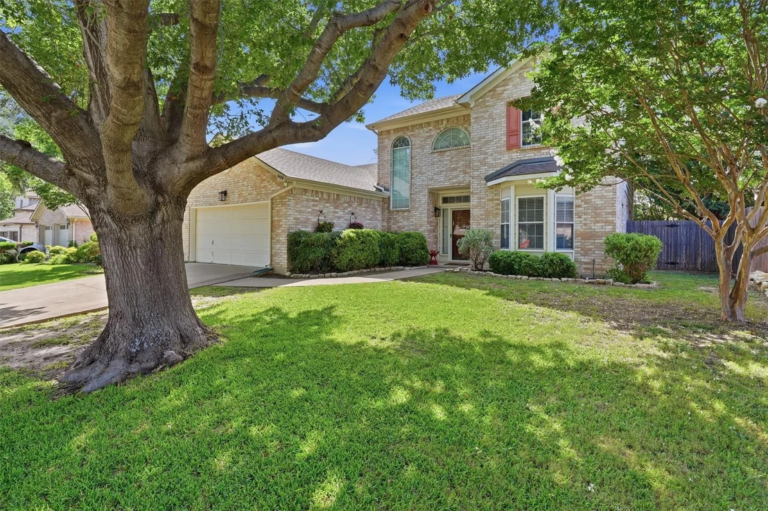 Photo of 609 Carette Drive