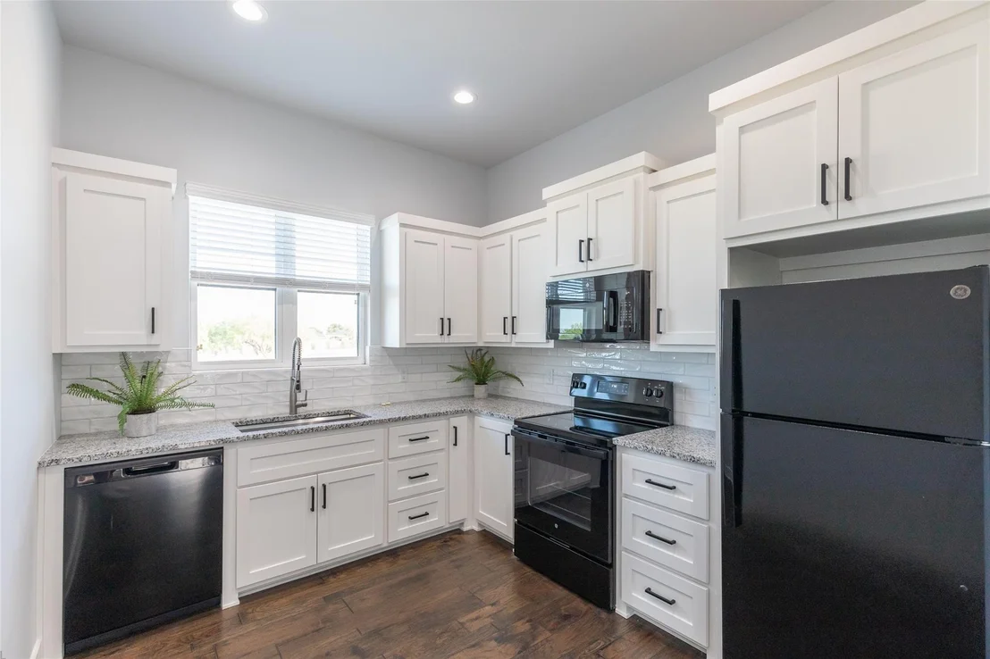 Photo of 8250 Drovers Lane