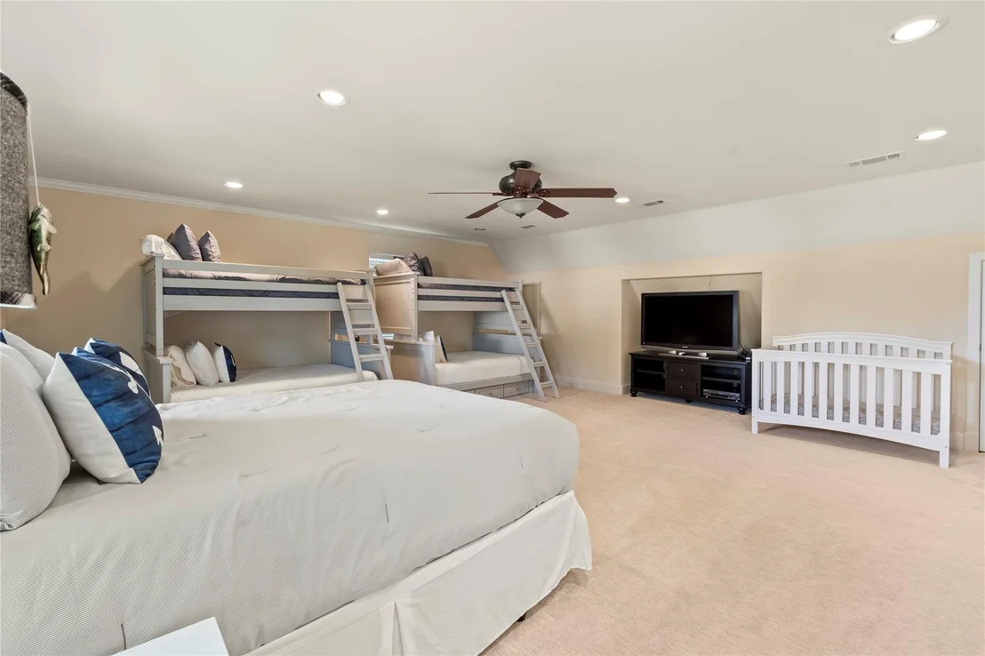 Photo of 636 Turner Drive