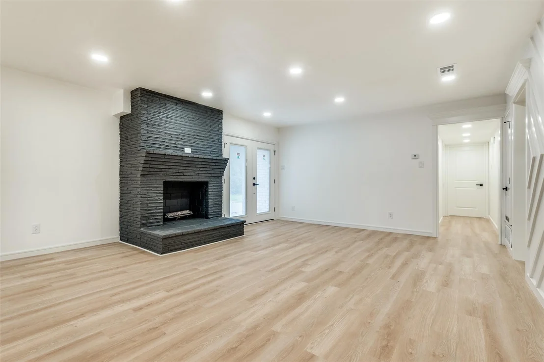 Photo of 5323 Blaney Way