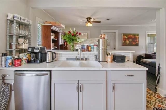 Photo of 10864 W SH 64