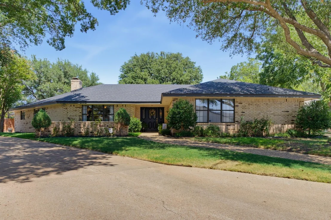 Photo of 38 Cypress Point Street