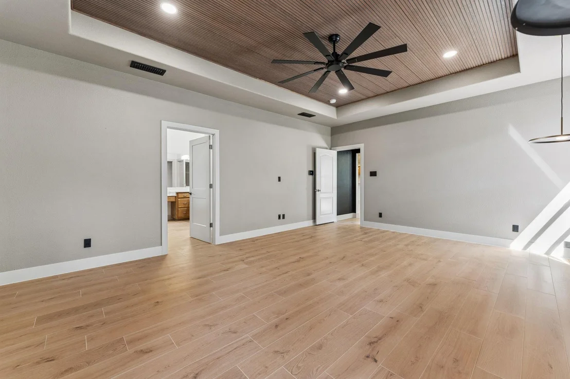 Photo of 3884 County Road 401