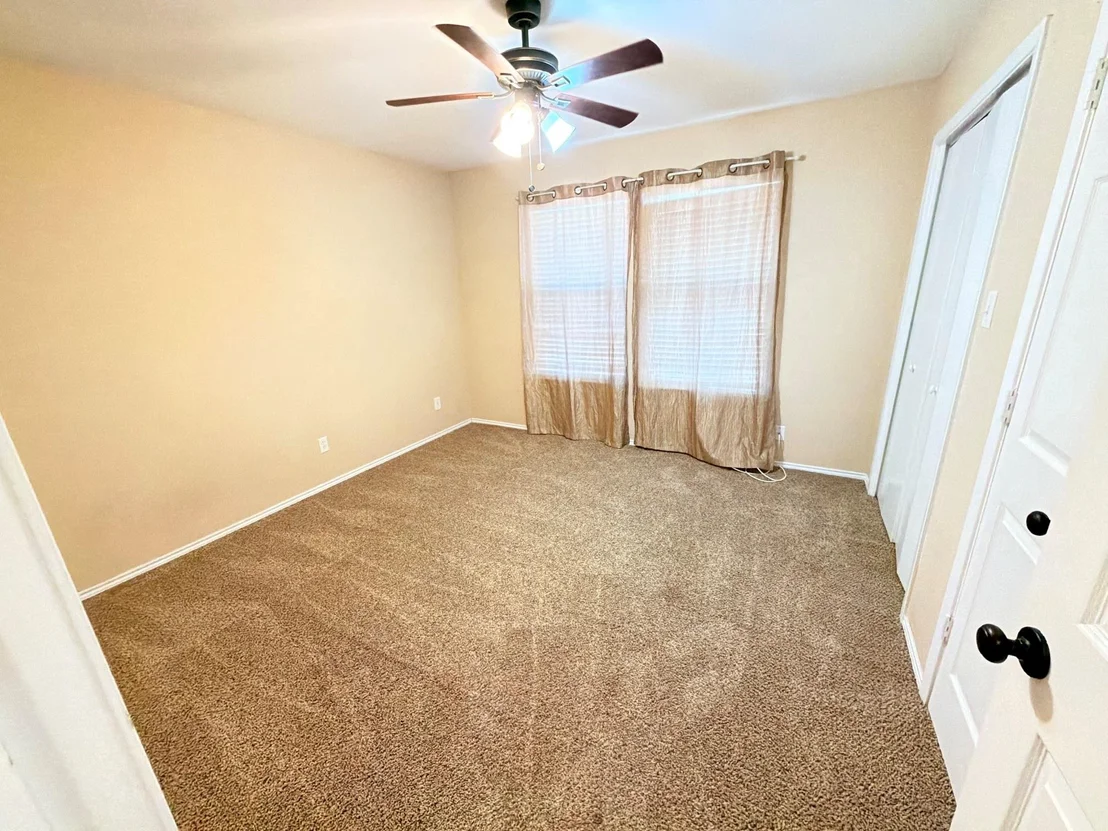 Photo of 1223 Yowell Road