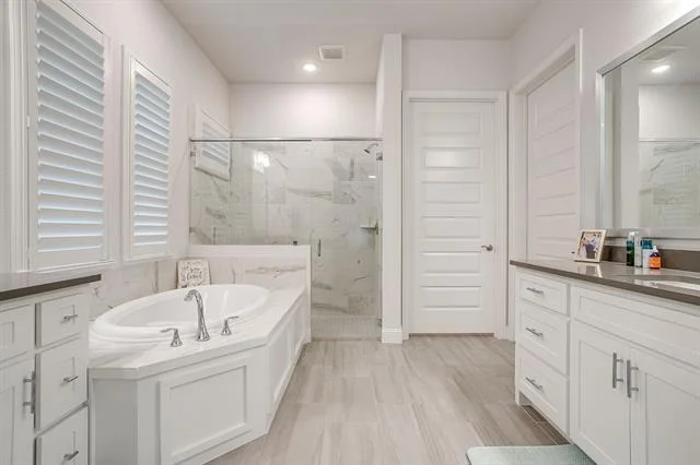 Photo of 5012 Long Pond Trail