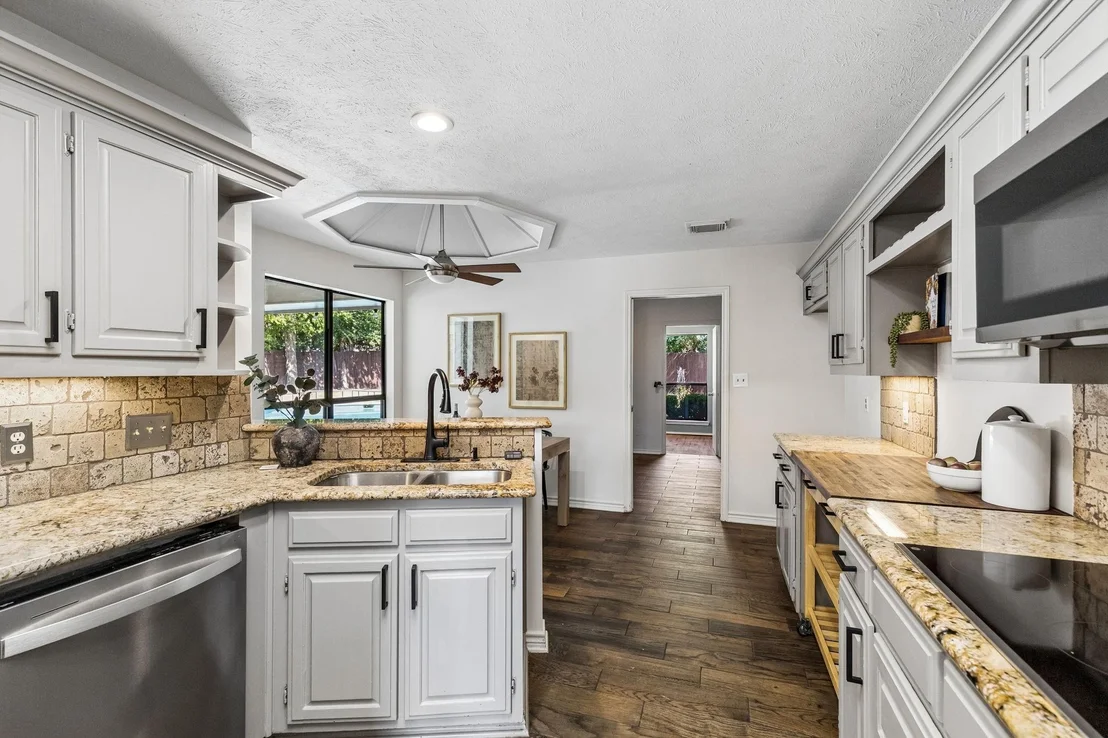 Photo of 1015 Sandy Creek Drive