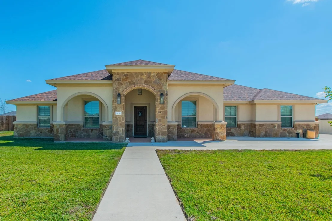 Photo of 2410 SANDPIPER Drive