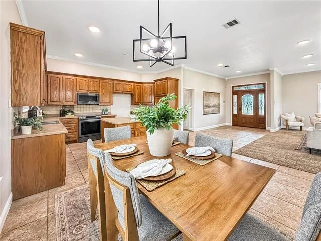 Photo of 1008 Bosque Ridge Road