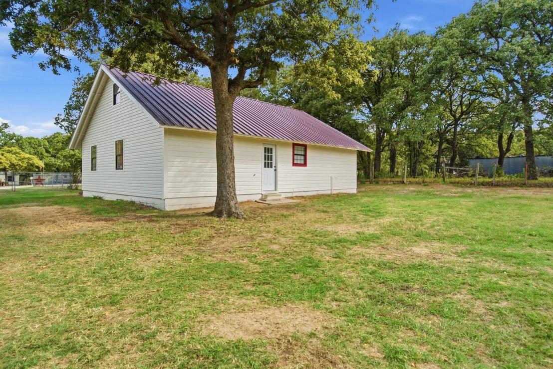 Photo of 517 Sandy Oaks Road