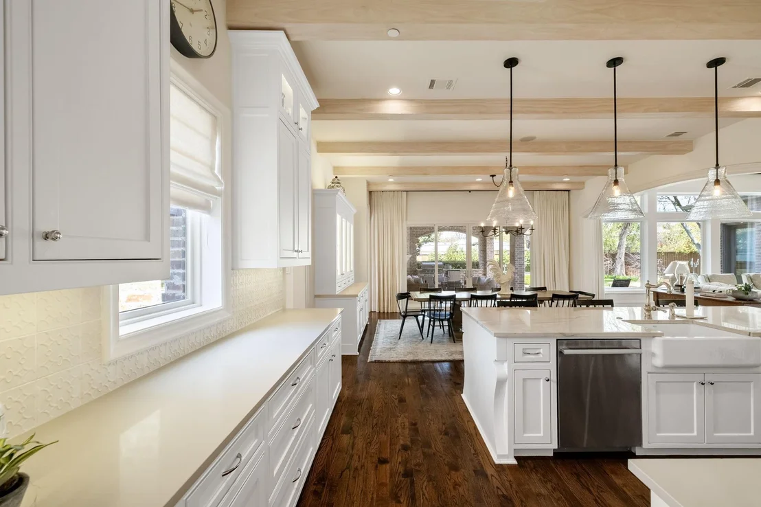 Photo of 4719 Forest Lane