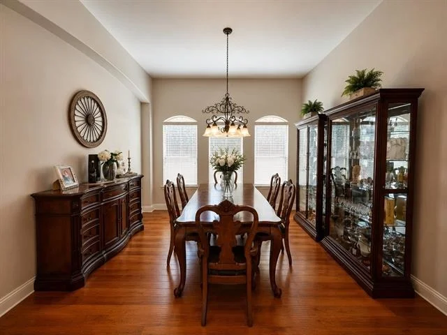Photo of 710 Rosewood Drive