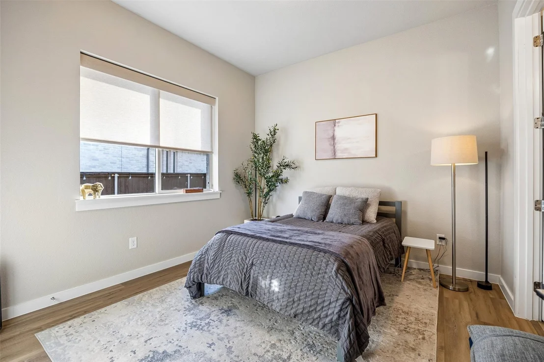 Photo of 4039 Heatherton Drive