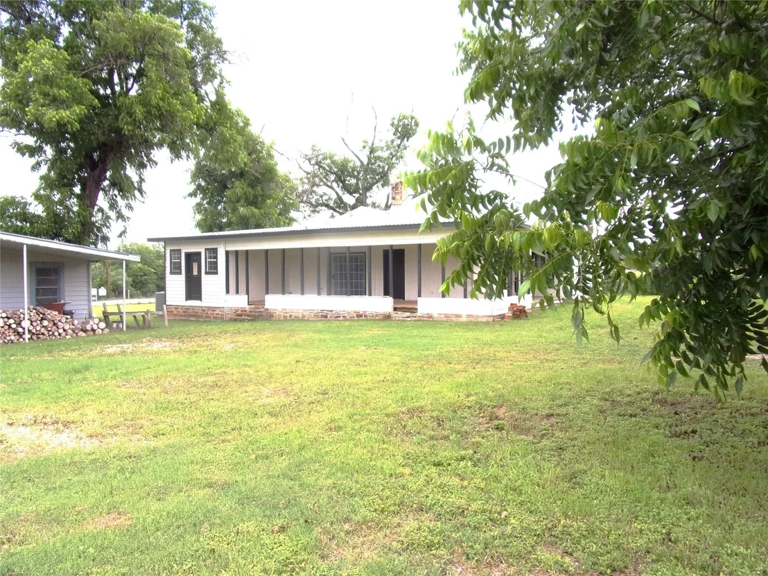 Photo of 355 County Road 104