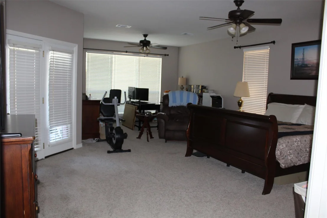 Photo of 2131 Deer Run