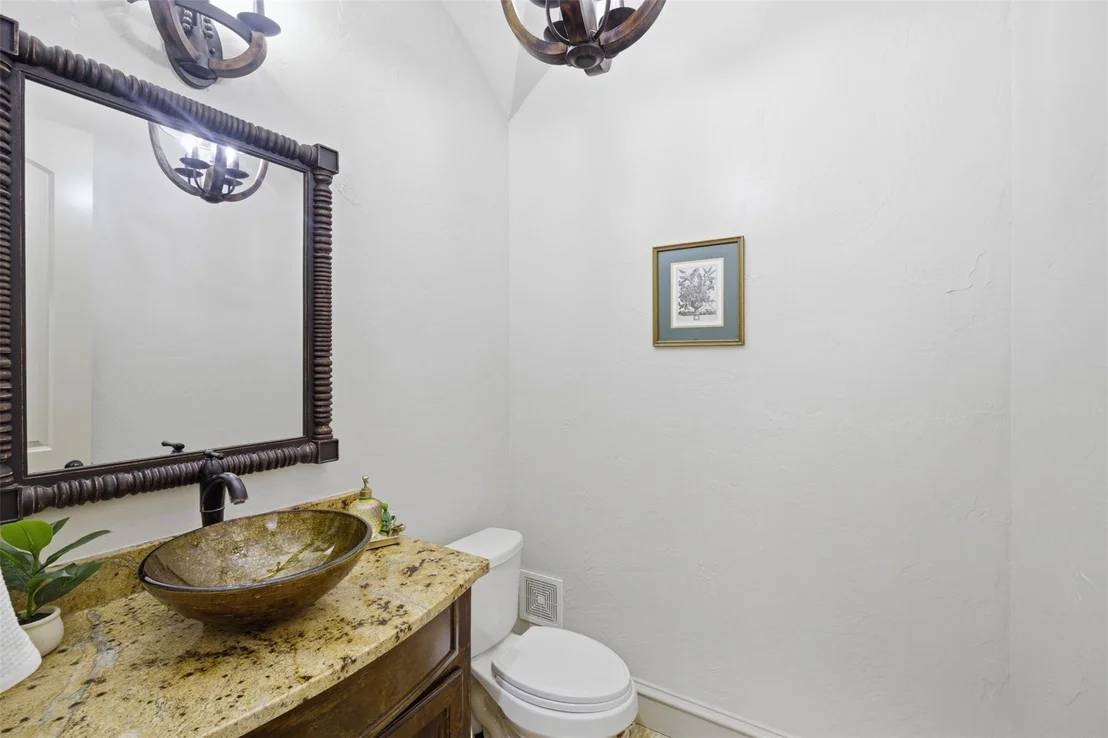 Photo of 1025 Cedar Glen Trail