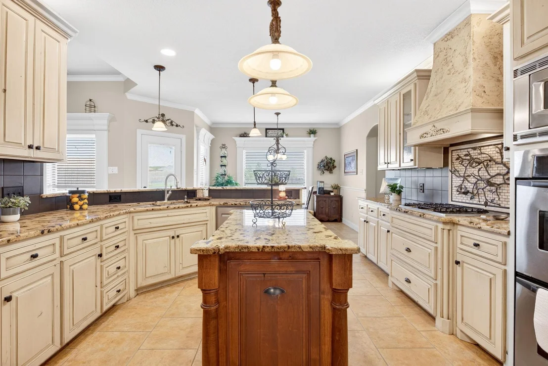 Photo of 7233 Granville Drive