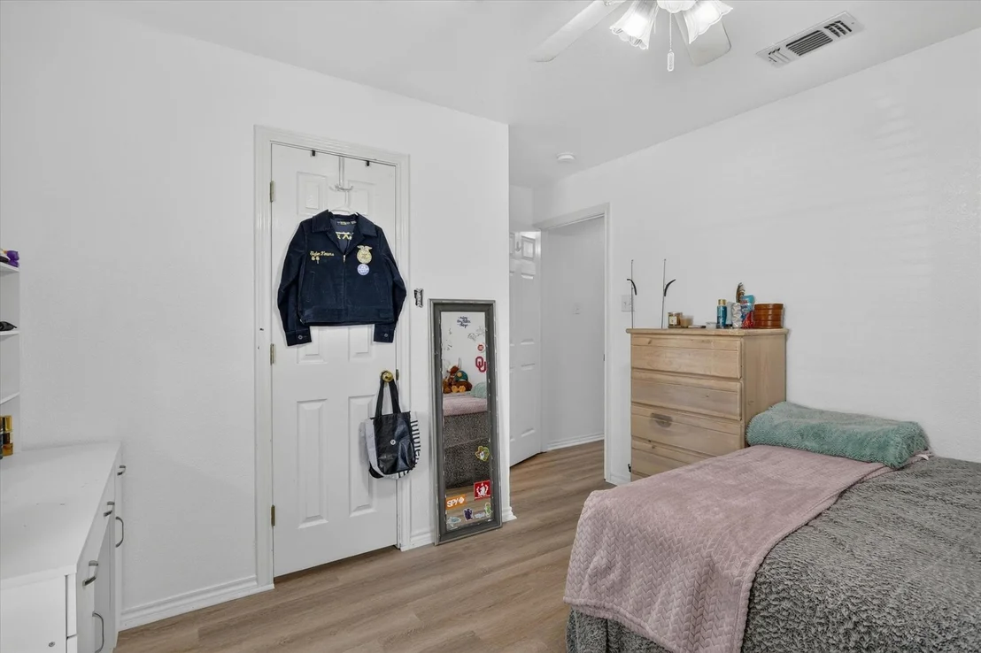 Photo of 1801 Rayna Drive