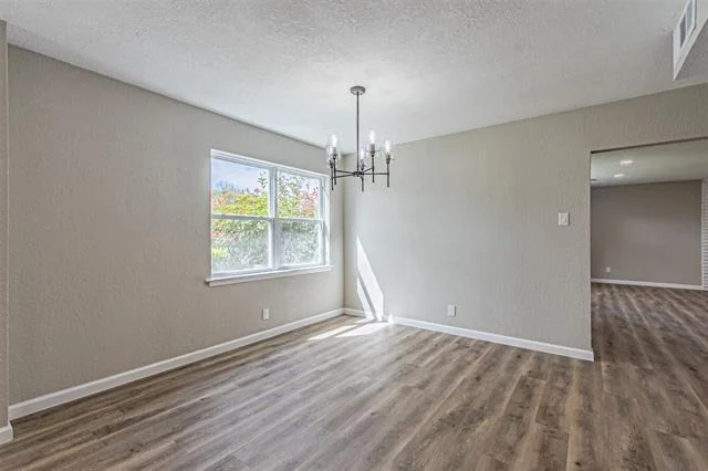 Photo of 1160 Harrison Lane