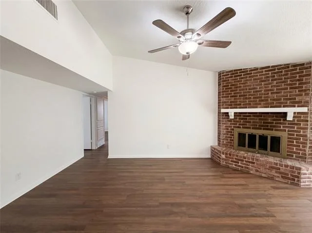 Photo of 913 Jayellen Court