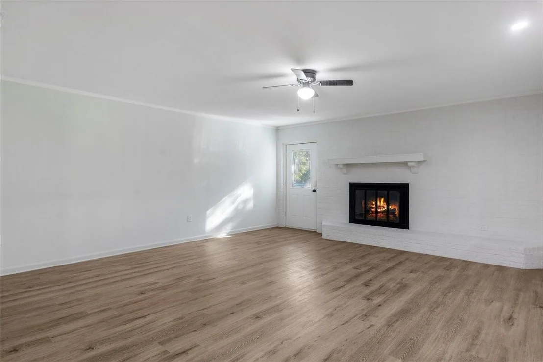 Photo of 303 Jane Lane