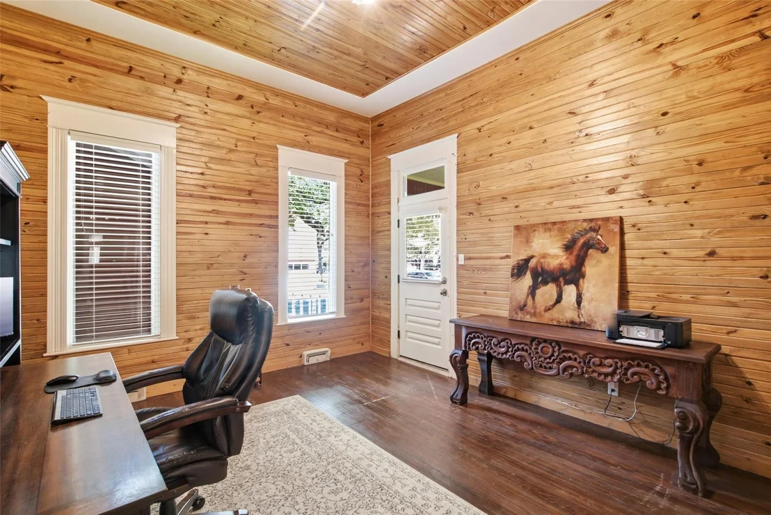 Photo of 700 Cherry Street