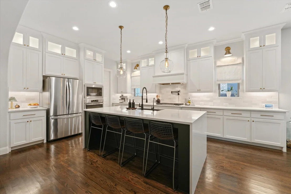 Photo of 1313 Grassland Drive