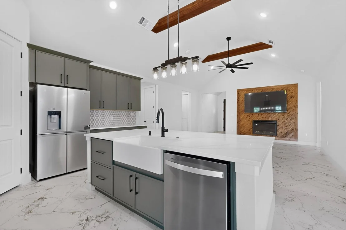 Photo of 1672 Brookview Drive