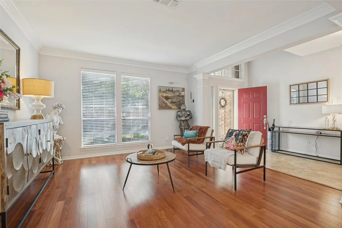 Photo of 2323 Everton Drive