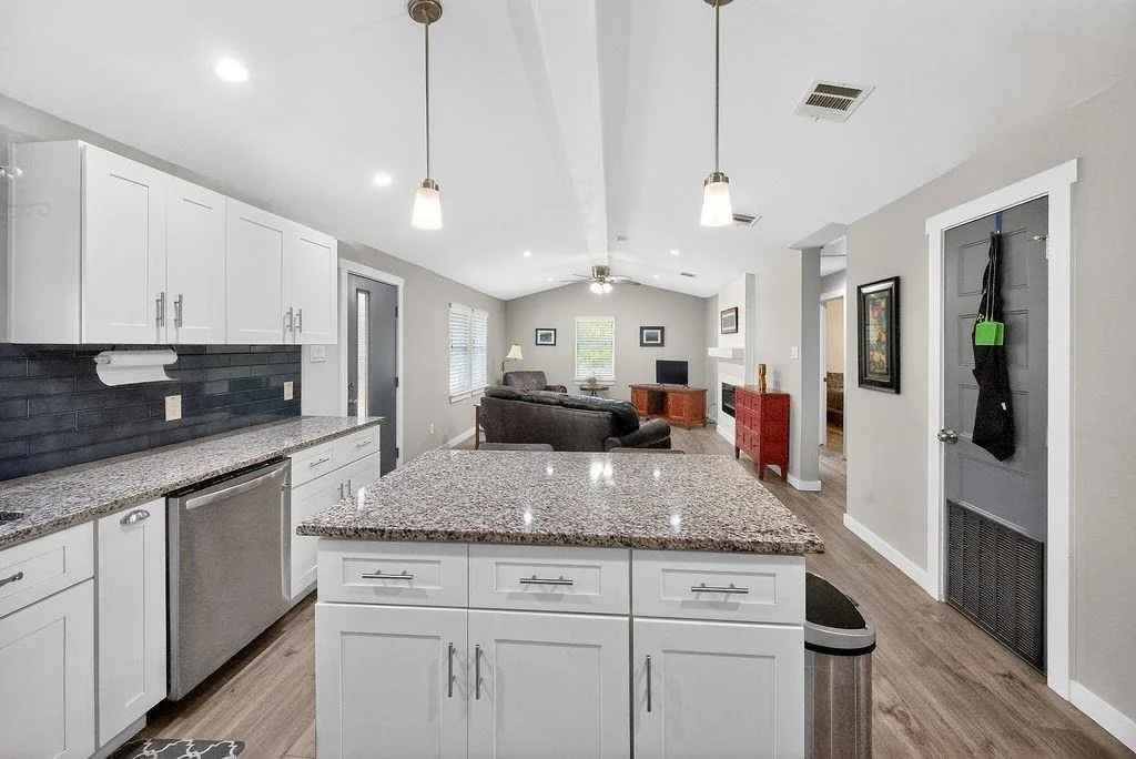 Photo of 600 Bunny Rabbit Road