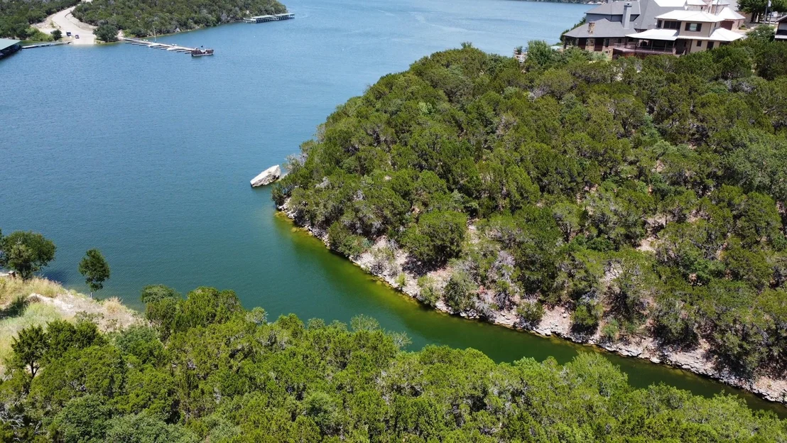 Photo of 1010 Cliffs Drive
