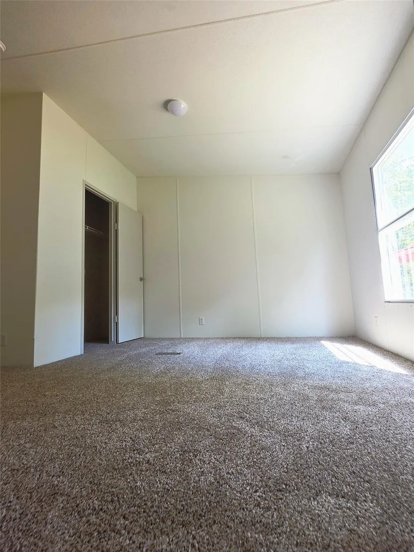 Photo of 942 Balmorea Drive