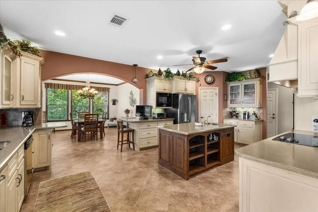 Photo of 275 Jackson Circle