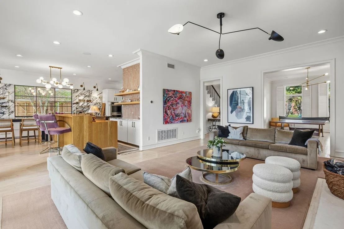 Photo of 3105 Drexel Drive