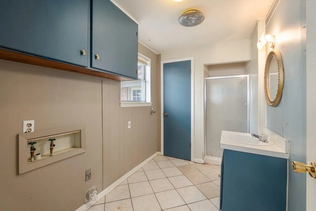 Photo of 100 W Oak Acres Drive