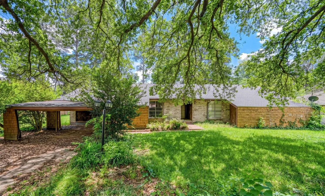 Photo of 1006 Rikkity Lane