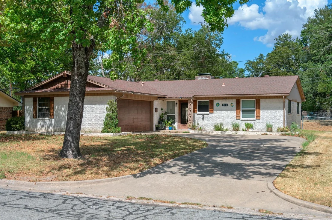 Photo of 503 Wes Michael Road