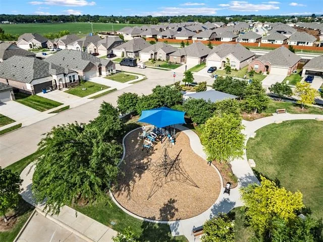 Photo of 729 Alden Drive