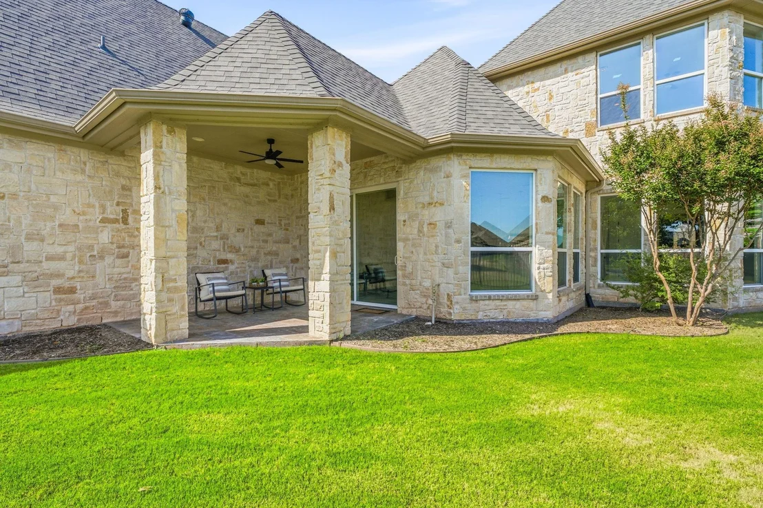 Photo of 2414 Vineyard Drive