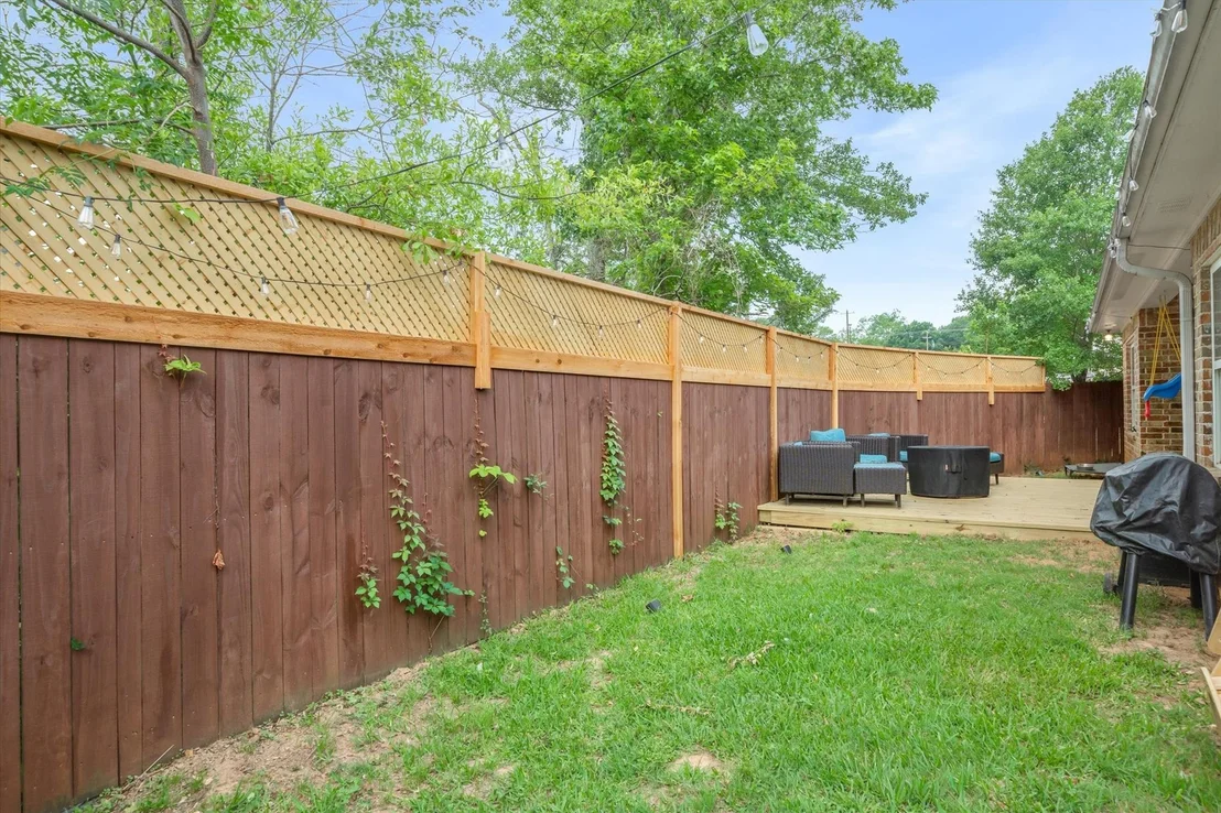 Photo of 3123 Oak Bend