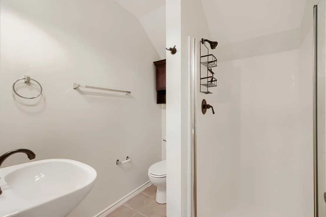 Photo of 131 Avalon Drive