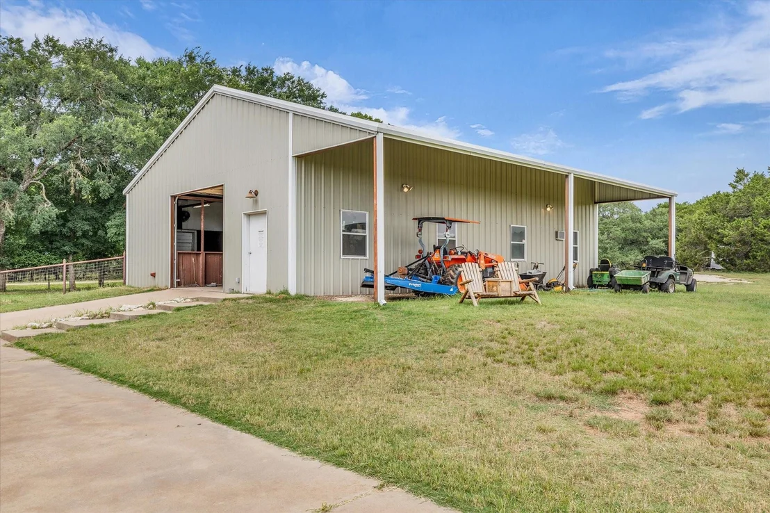 Photo of 613 Bone Road