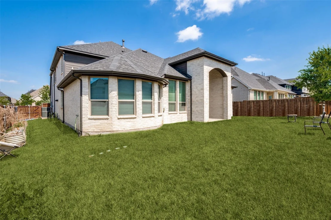 Photo of 2331 Rolling Vista Lane